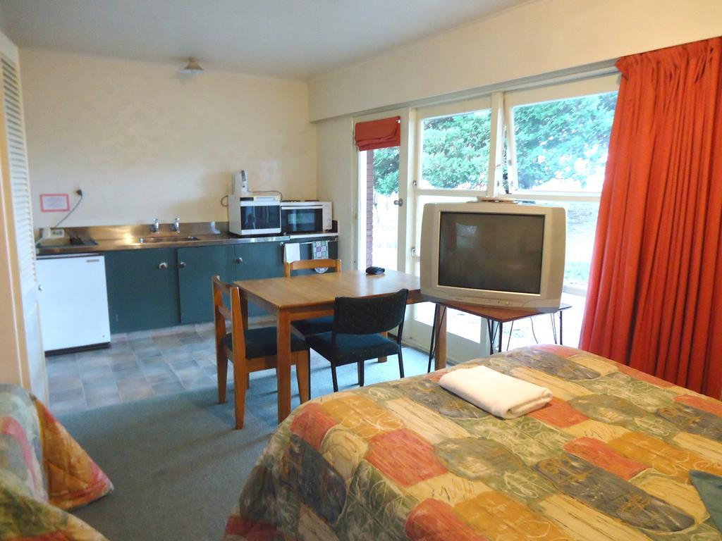 Park Lodge Motel Te Awamutu Room photo